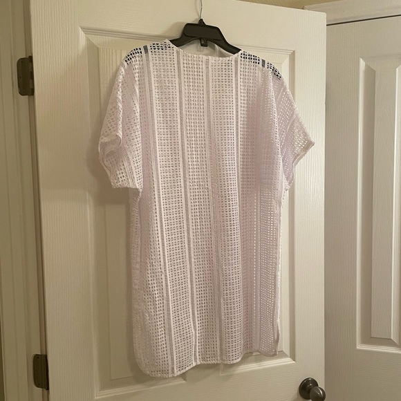 MIKOH White Ko Samui Crocheted Lace Short Sleeve Cover Up - Picture 10 of 12